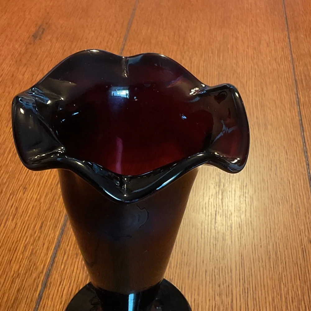 Elegant dark purple vase.